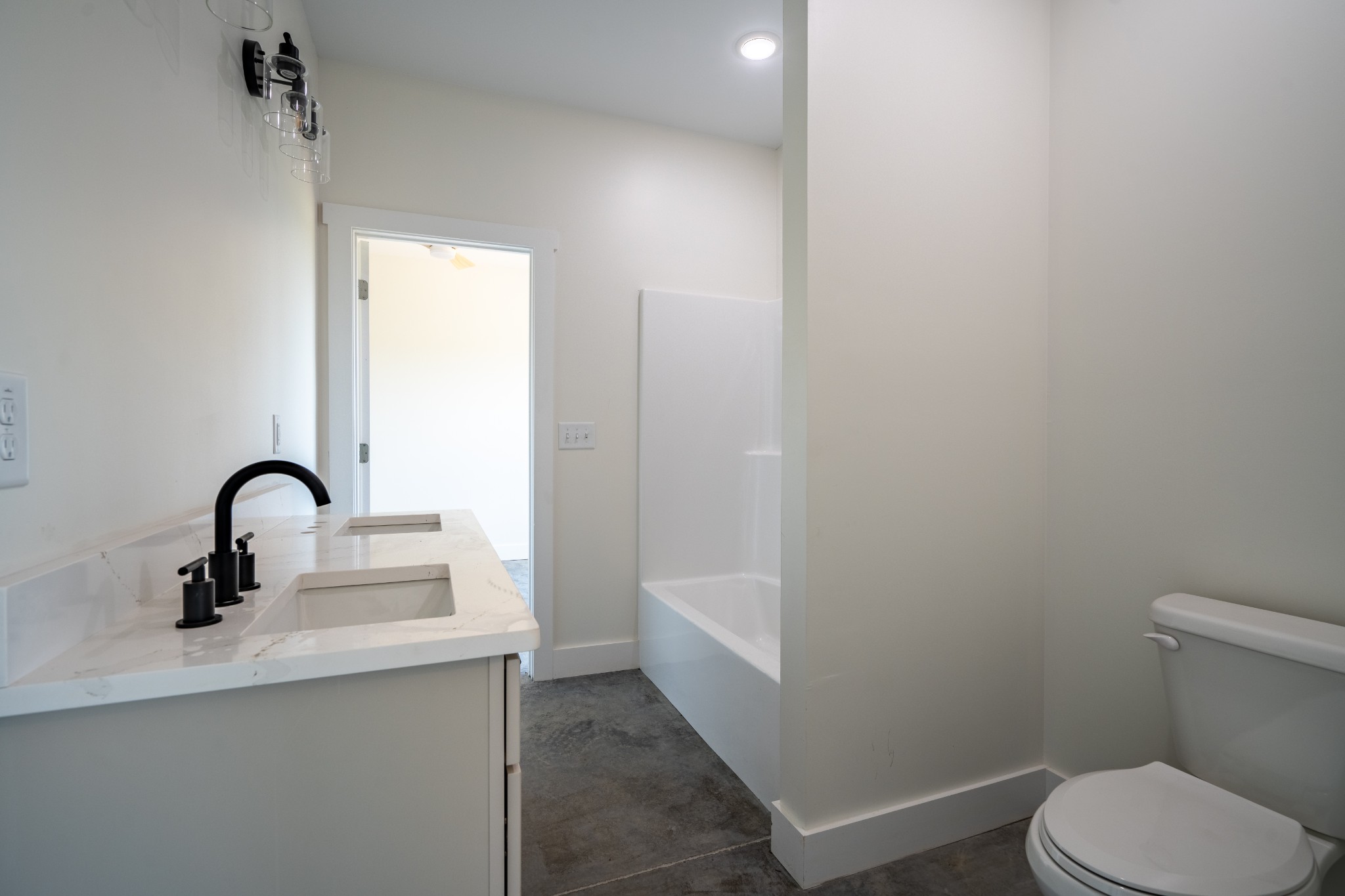 241 Springer Road Hohenwald, TN 38462 - Photo 16 of 63