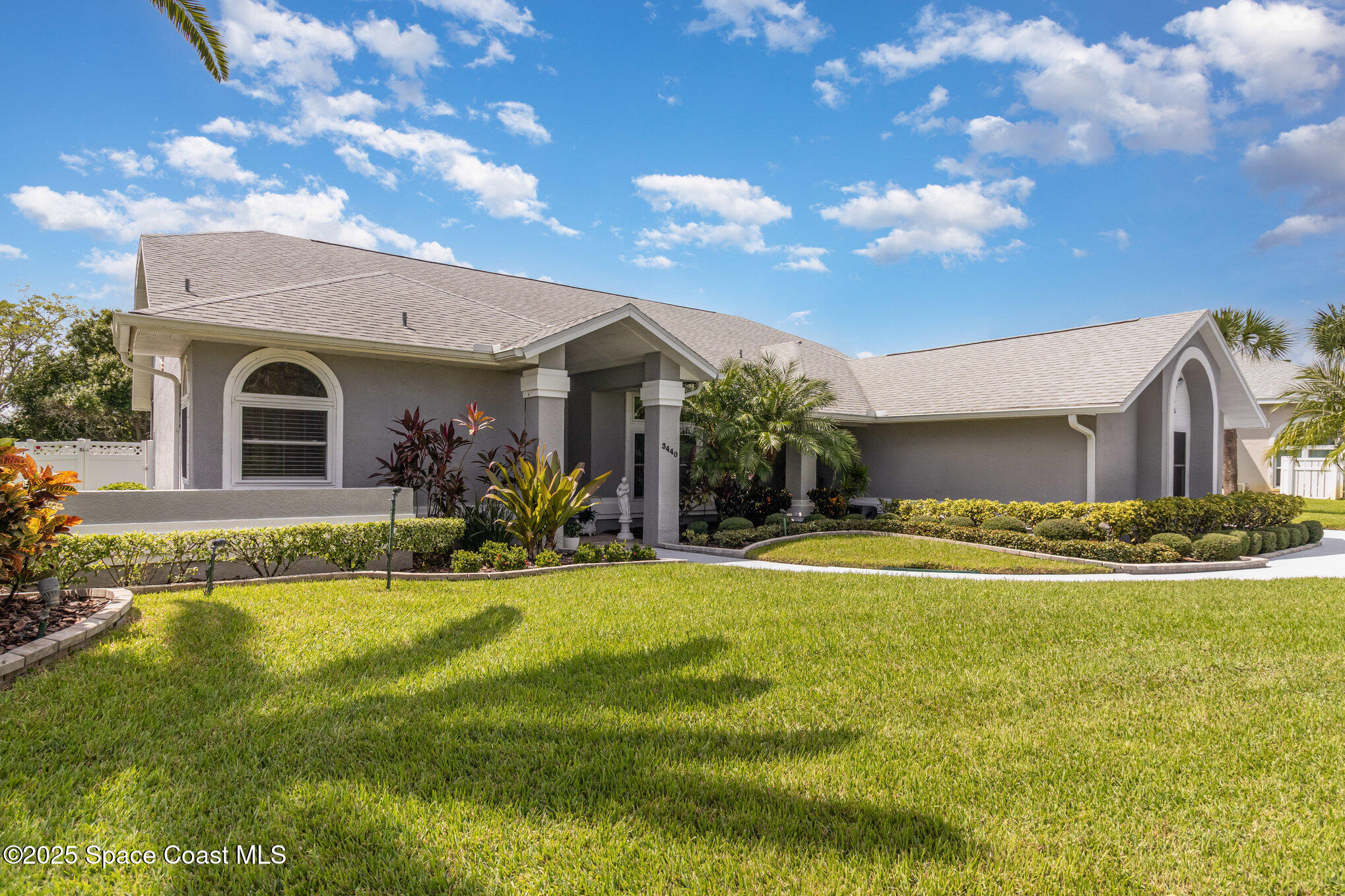 3440 Holly Springs Road Melbourne, FL 32934 - Photo 3 of 42 005_img_8146-edit_175