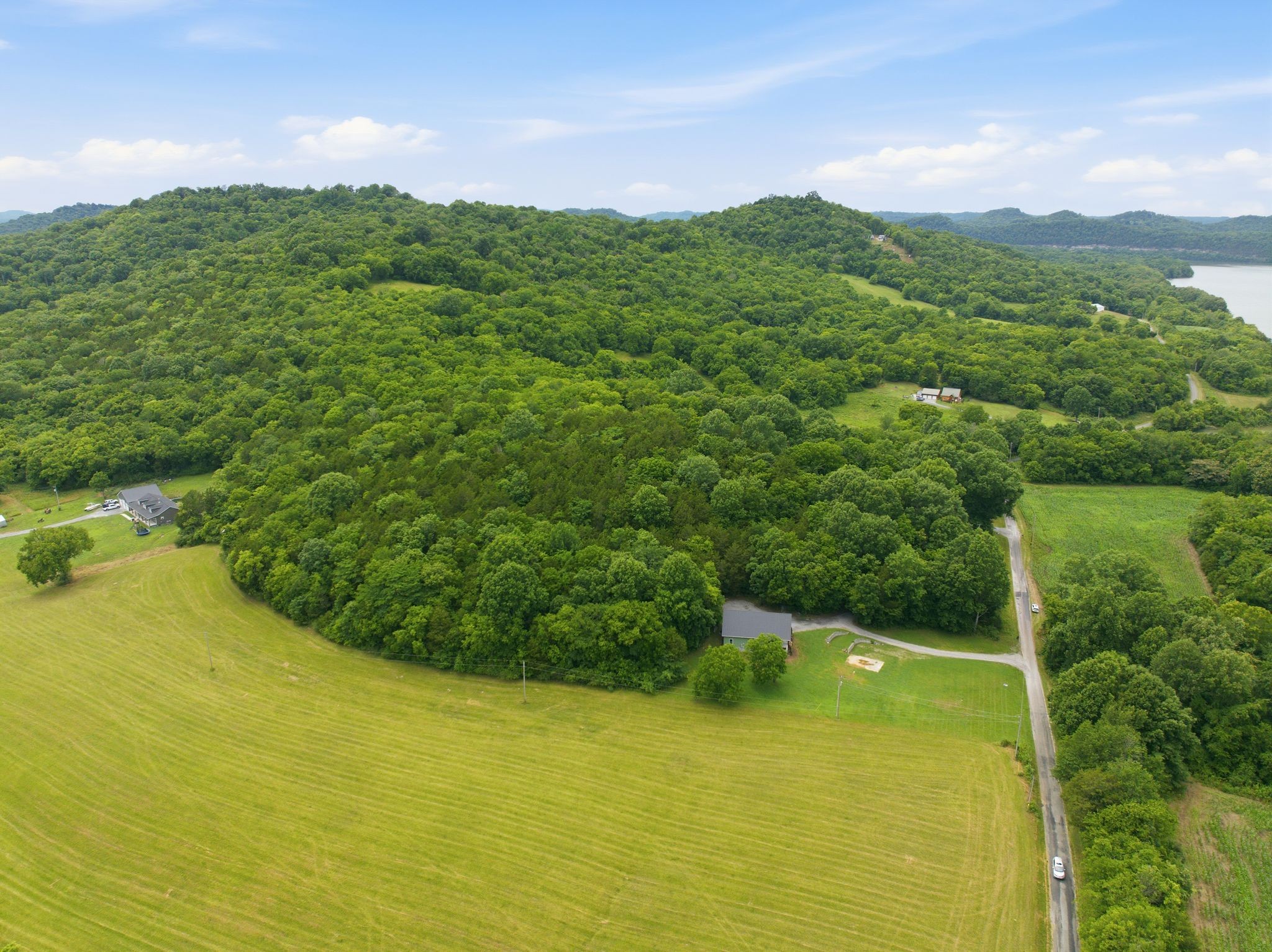 672 Sullivan Bend Road Elmwood, TN 38560 - Photo 34 of 43