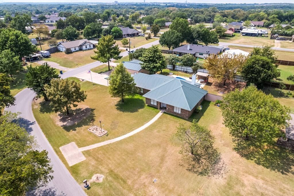 111 Kirk Road Midlothian, TX 76065 - Photo 39 of 40 an aerial view of residential houses with outdoor space