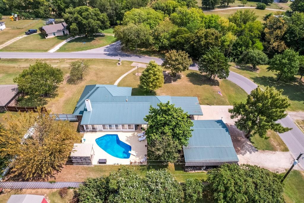 111 Kirk Road Midlothian, TX 76065 - Photo 40 of 40 an aerial view of a house