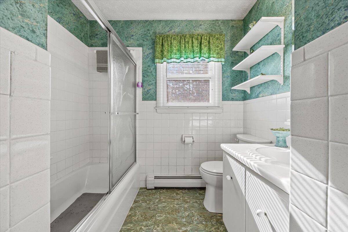 5 Penny Avenue Biddeford, ME 04005 - Photo 16 of 31 Bathroom