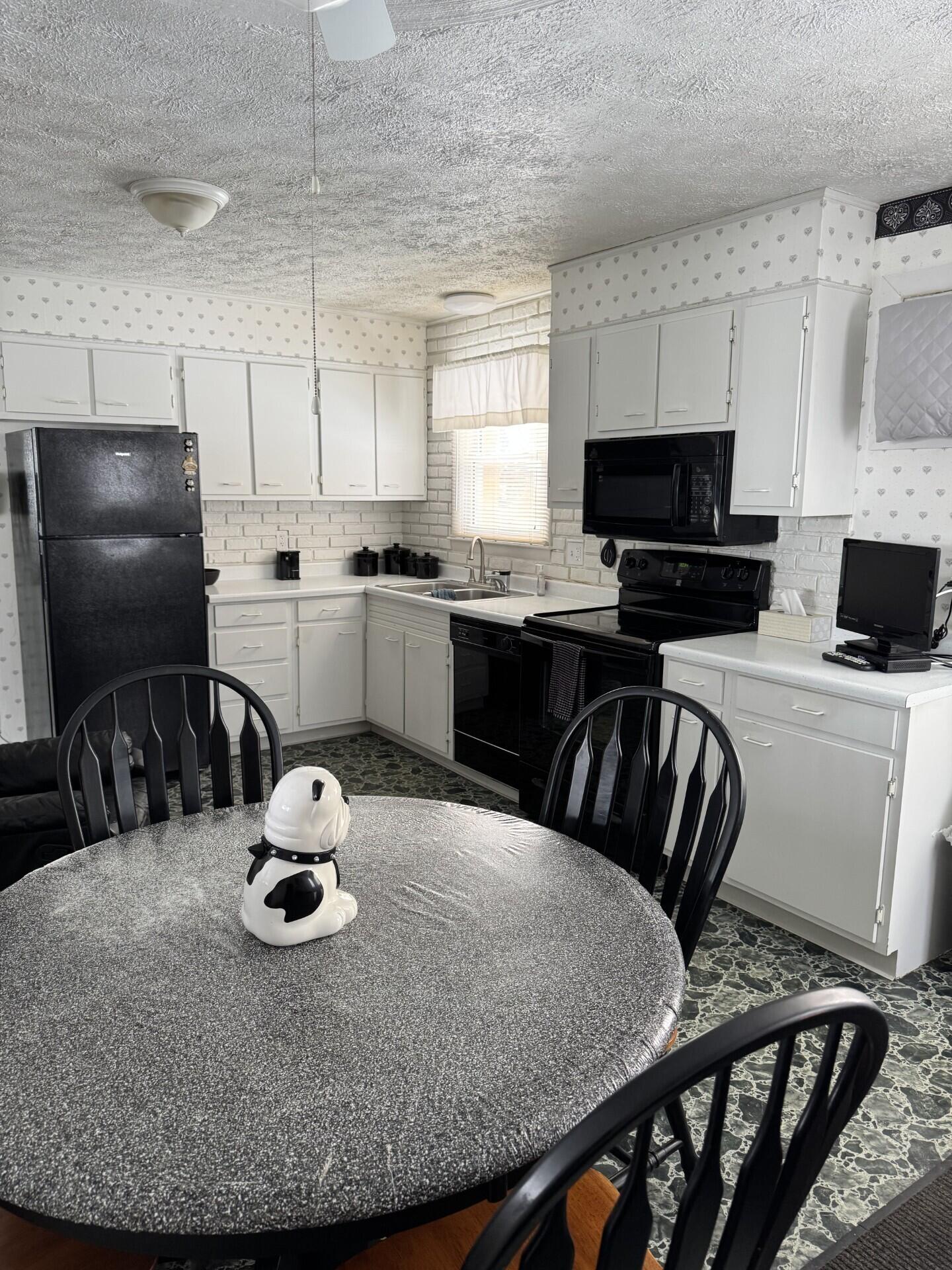 5 Penny Avenue Biddeford, ME 04005 - Photo 6 of 31 Kitchen
