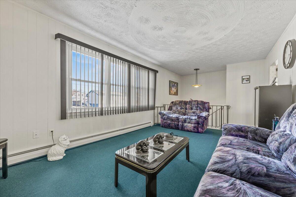 5 Penny Avenue Biddeford, ME 04005 - Photo 10 of 31 Living room