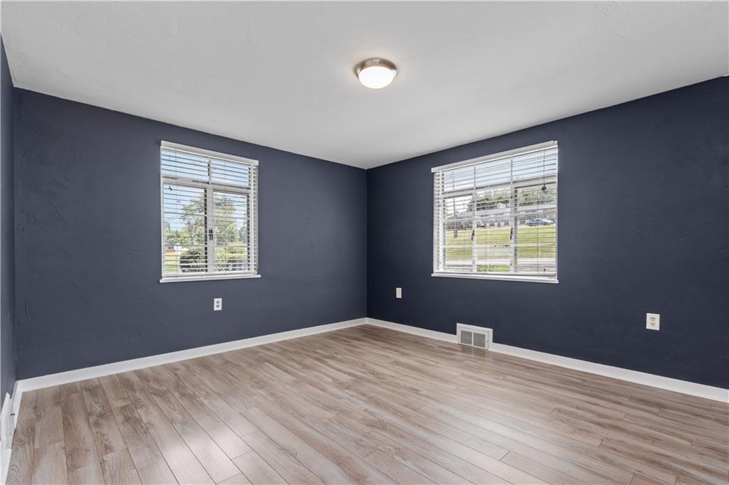 411 Horning Road Pittsburgh, PA 15236 - Photo 17 of 35 Gallery Image 17
