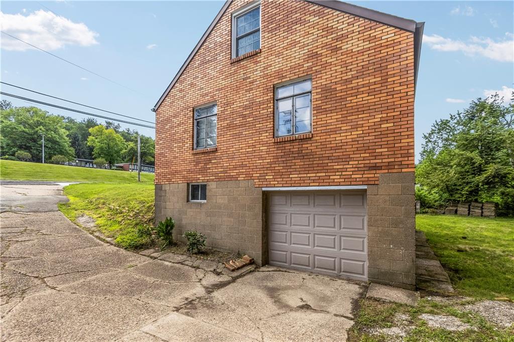 411 Horning Road Pittsburgh, PA 15236 - Photo 32 of 35 Gallery Image 32