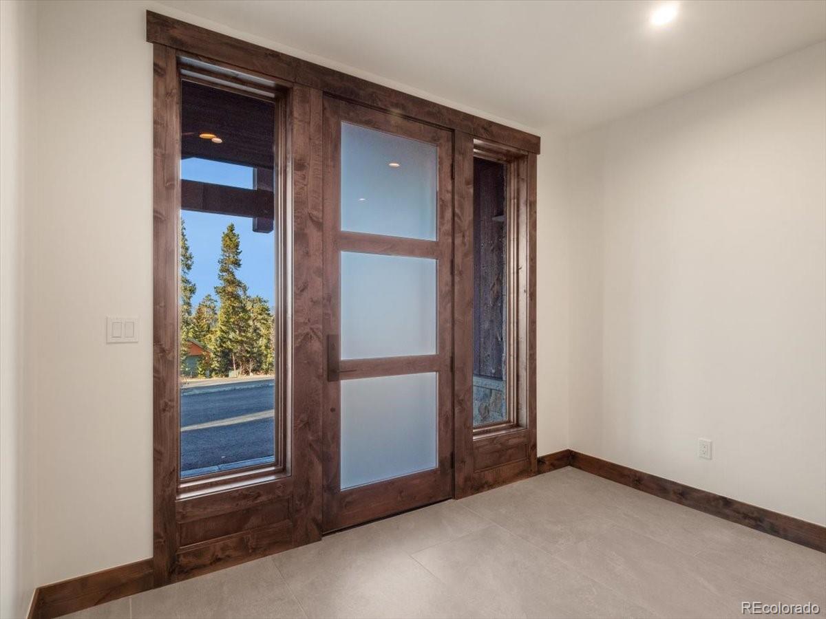528 Fuller Placer Road Breckenridge, CO 80424 - Photo 26 of 30 an empty room with windows
