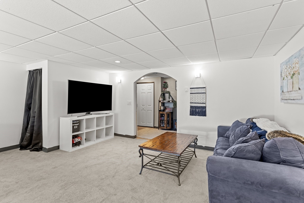 3 Riviera Road, Unit 3 Hudson, NH 03051 - Photo 40 of 42 Gallery Image 40