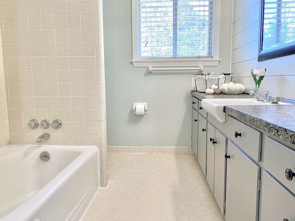4119 Canady Street Columbus, GA 31909 - Photo 15 of 34 hall bathroom