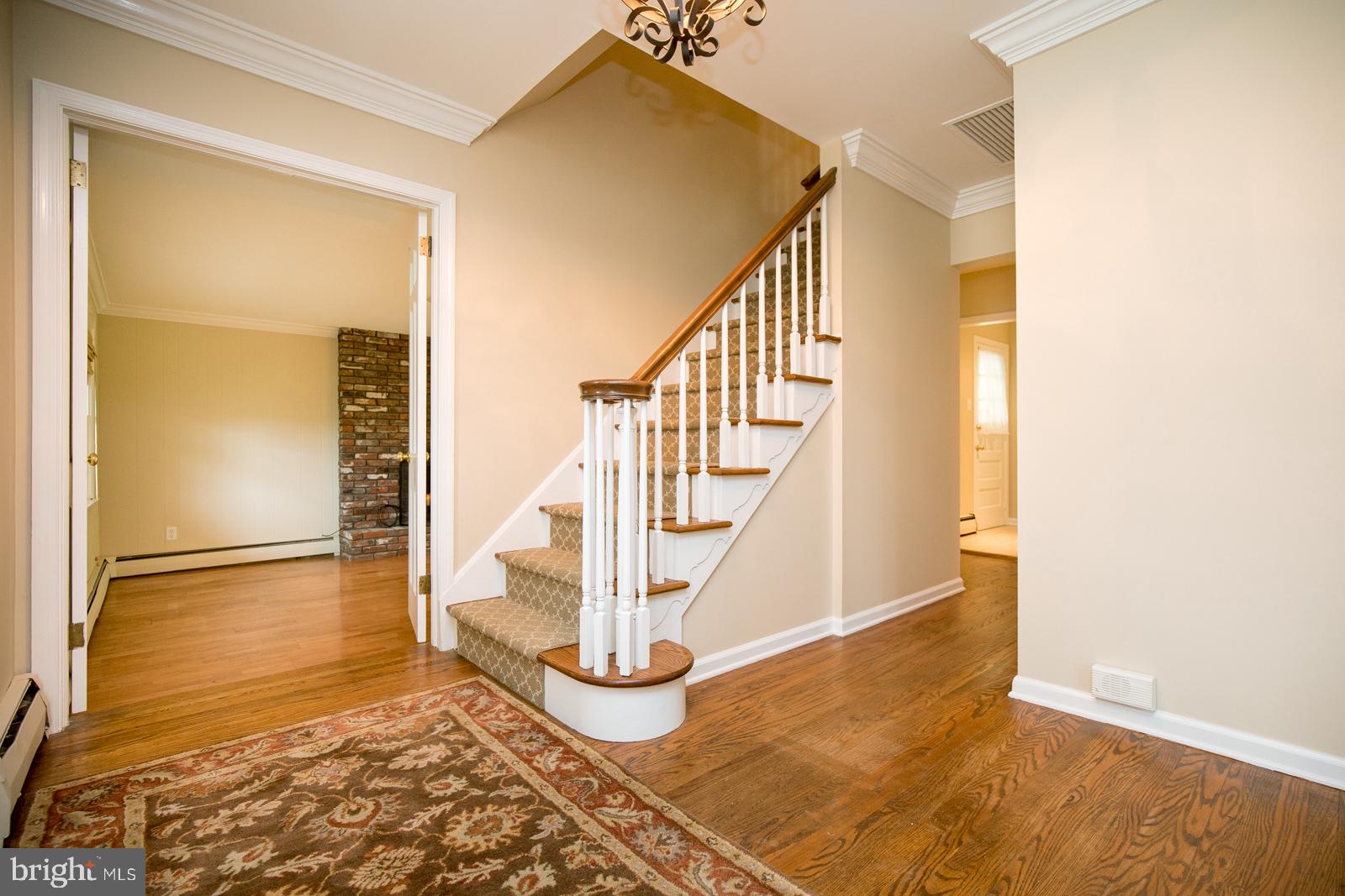 215 Pebble Ridge Road Warrington, PA 18976 - Photo 22 of 47 Beautiful Colonial stairway to upstairs bedrooms