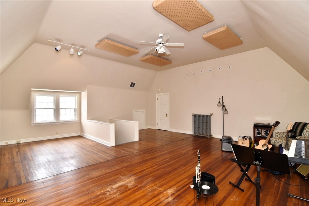 3030 Eaton Road Shaker Heights, OH 44122 - Photo 31 of 35 Large third floor additional living space