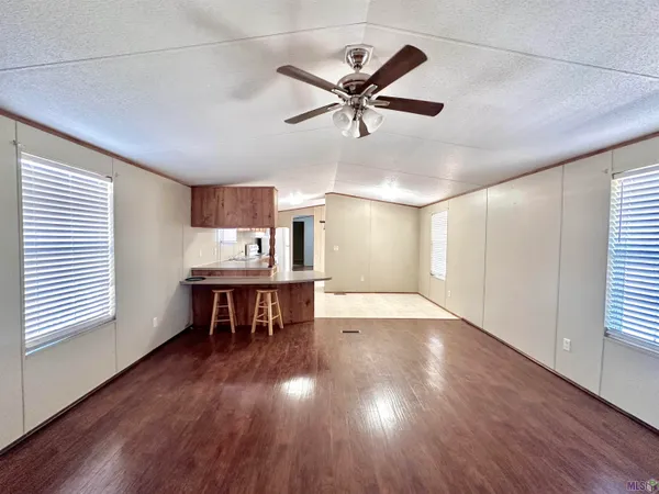 $1,250 | 8338 Hackberry Street, Sorrento, LA 70778
