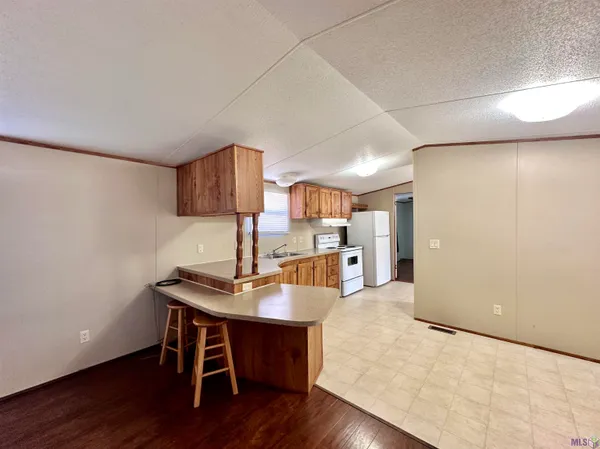 $1,250 | 8338 Hackberry Street, Sorrento, LA 70778