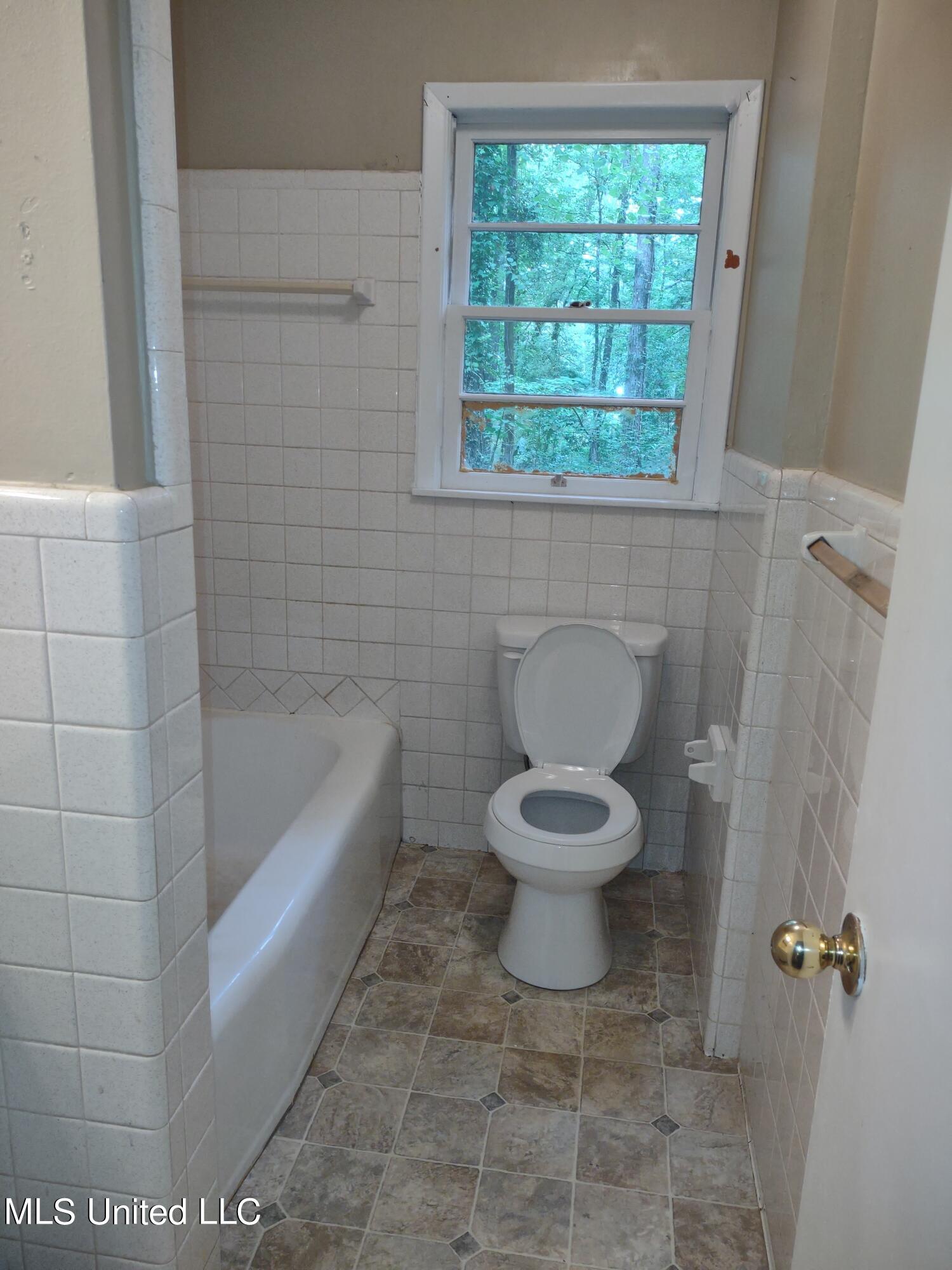 3350 27th Avenue Meridian, MS 39305 - Photo 12 of 12 16