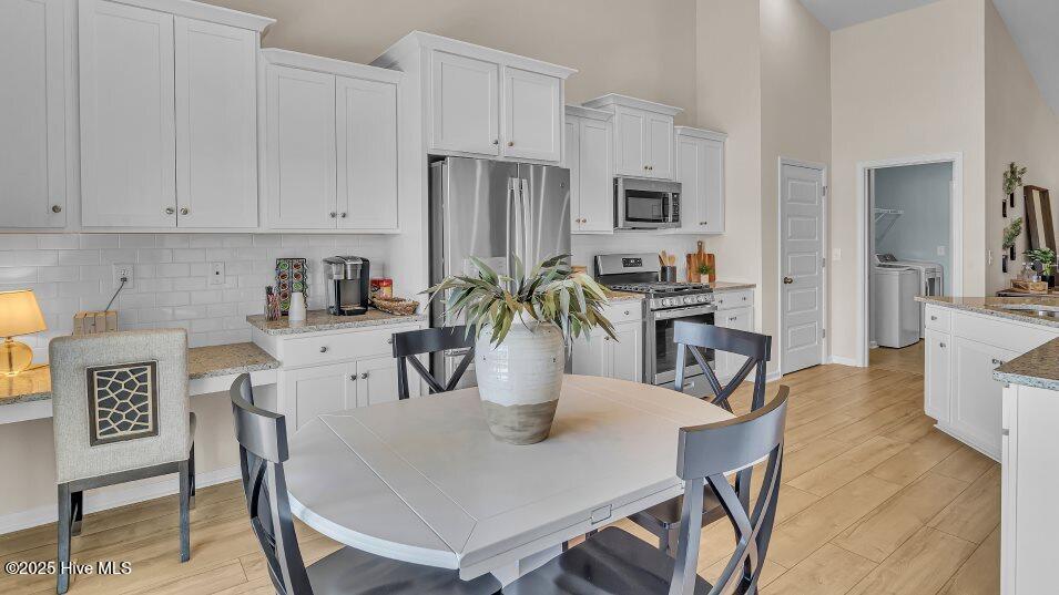 8667 Baton Rouge Avenue Northwest Calabash, NC 28467 - Photo 4 of 17 crs_1946_pic_stphillips_breakfast_f1