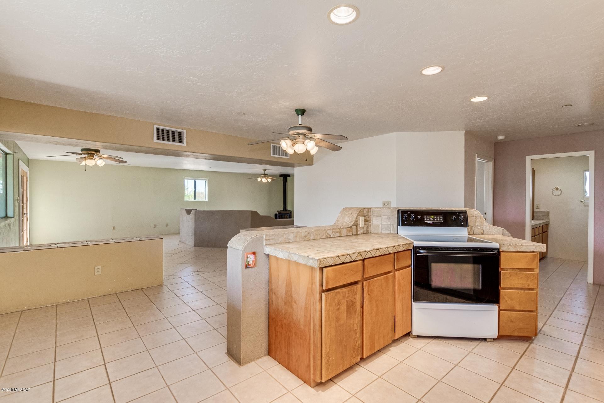38383 South Bluebell Road Marana, AZ 85658 - Photo 7 of 19