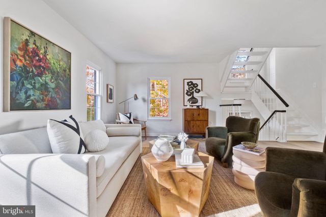 $700,000 | 7816 Wintercress Lane, Springfield, VA 22152