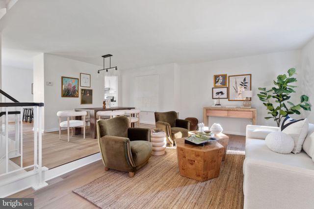 $700,000 | 7816 Wintercress Lane, Springfield, VA 22152