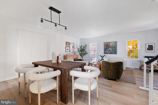 $700,000 | 7816 Wintercress Lane, Springfield, VA 22152