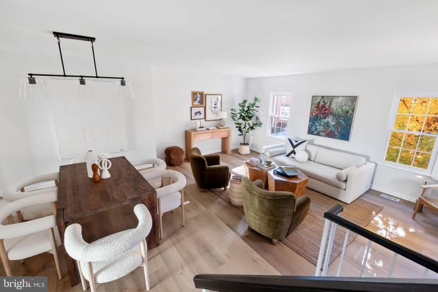 $700,000 | 7816 Wintercress Lane, Springfield, VA 22152