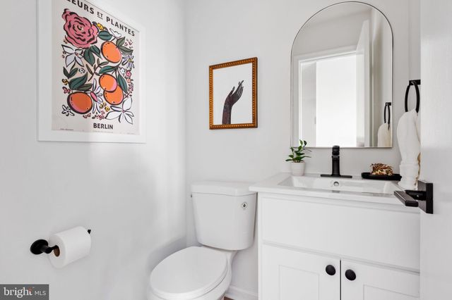 $700,000 | 7816 Wintercress Lane, Springfield, VA 22152