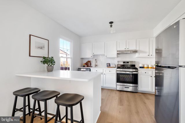 $700,000 | 7816 Wintercress Lane, Springfield, VA 22152