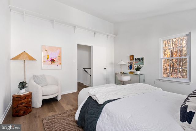 $700,000 | 7816 Wintercress Lane, Springfield, VA 22152