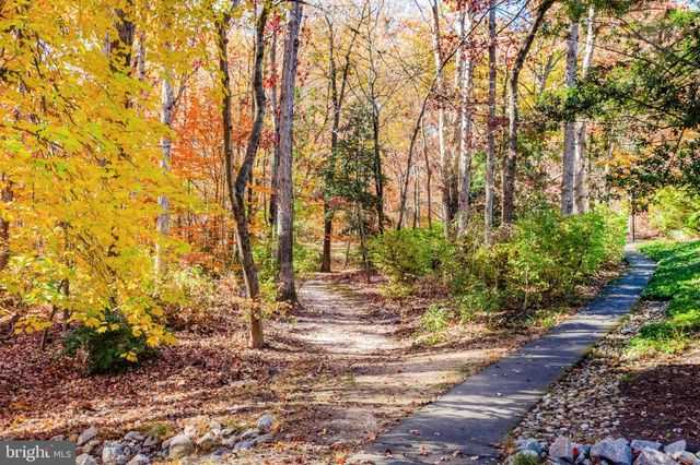 $700,000 | 7816 Wintercress Lane, Springfield, VA 22152