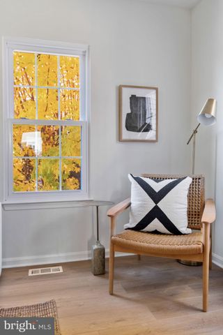 $700,000 | 7816 Wintercress Lane, Springfield, VA 22152