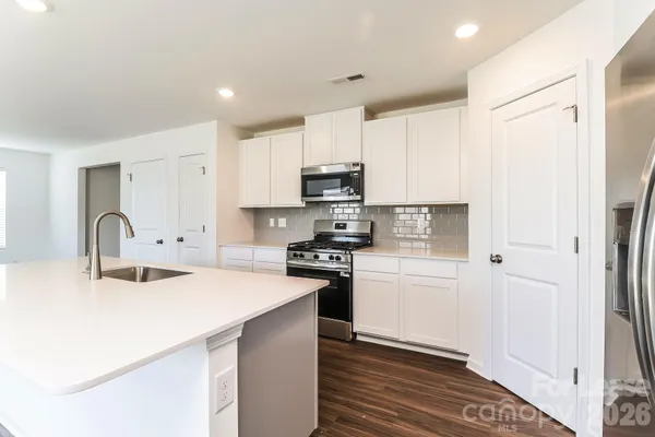 $2,155 | 173 Rock Avenue, Statesville, NC 28625