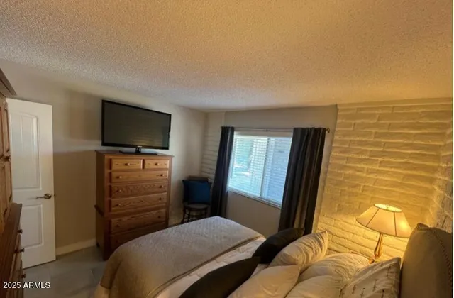 $2,260 | 5518 East Lindstrom Lane, Unit A8, Mesa, AZ 85215