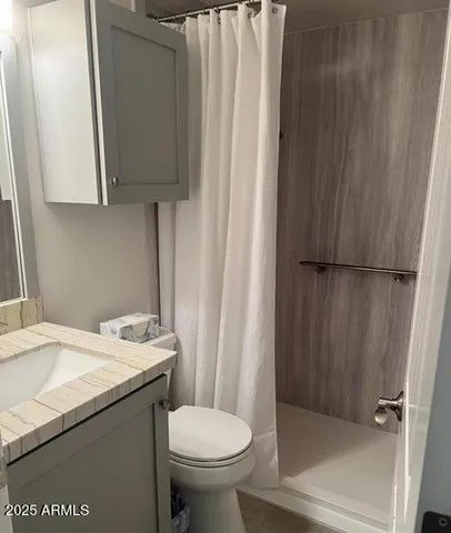 $2,260 | 5518 East Lindstrom Lane, Unit A8, Mesa, AZ 85215