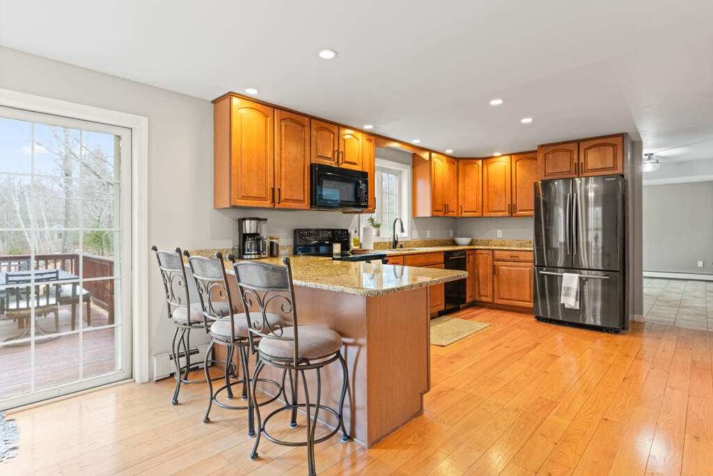 21 South Ridge Drive Standish, ME 04084 - Photo 10 of 65 DSC01509