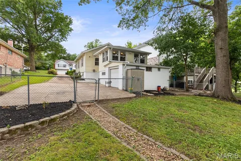 $250,000 | 7409 Lansdowne Avenue, Shrewsbury, MO 63119