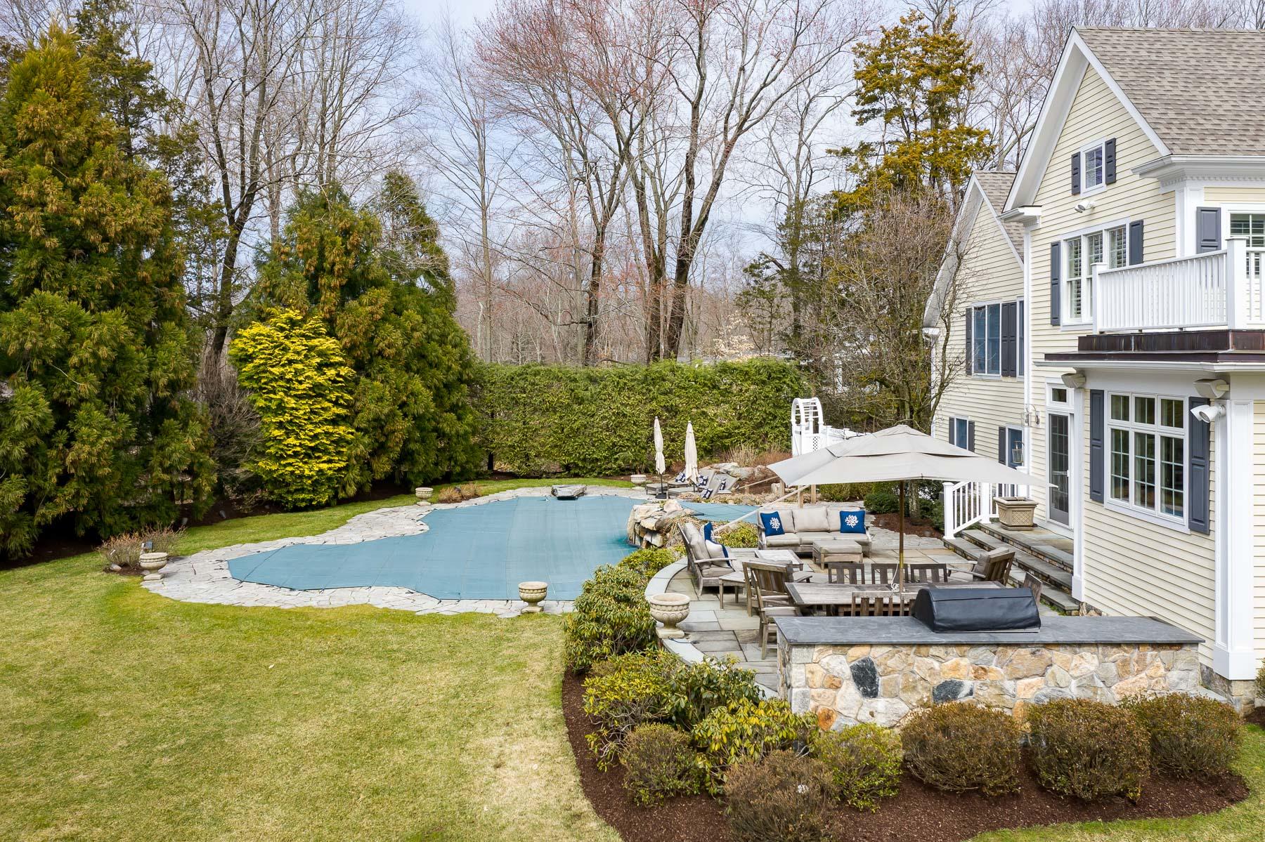 70 Leeuwarden Road Darien, CT 06820 - Photo 9 of 33 70 Leeuwarden Rd 15 - WEB