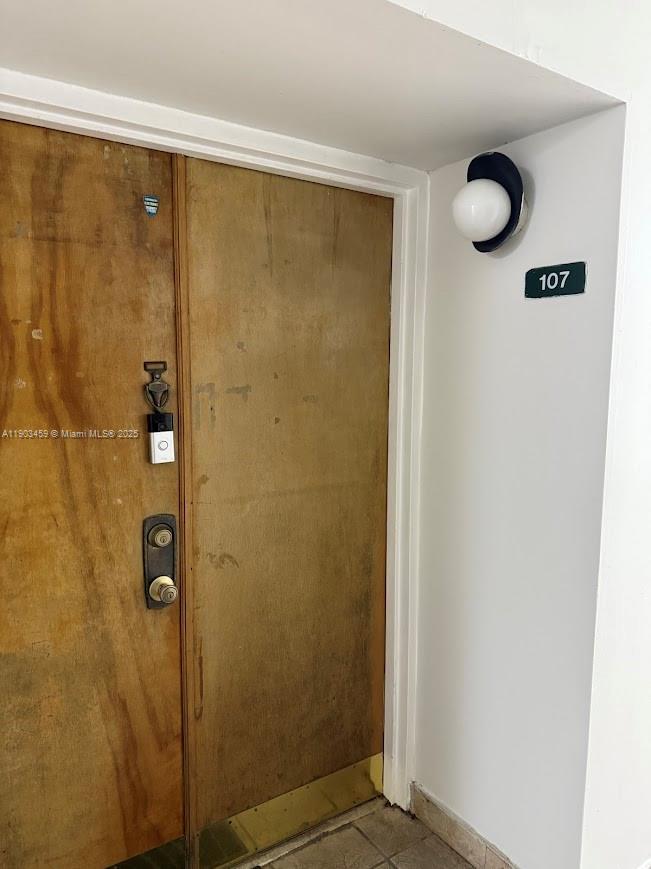 11790 Southwest 18th Street, Unit 1073 Miami, FL 33175 - Photo 4 of 25 a bathroom with a shower