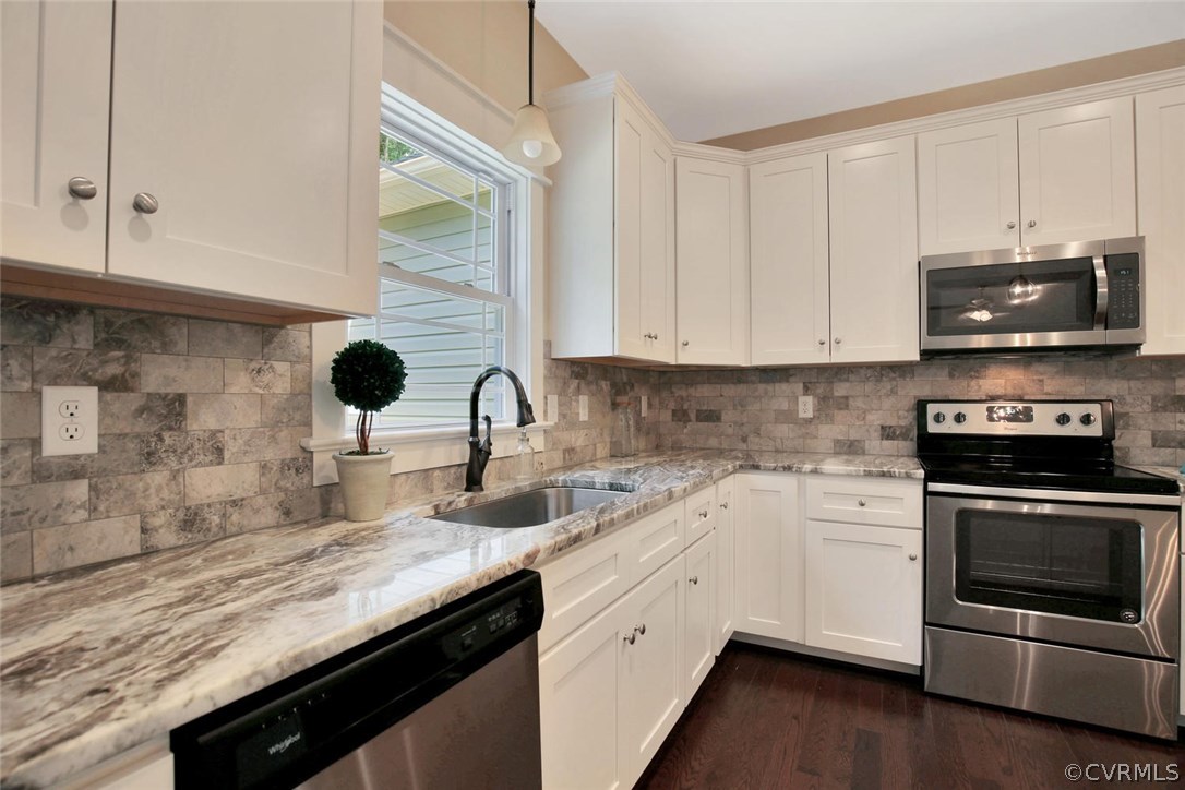 13310 Bradley Bridge Road Chester, VA 23831 - Photo 4 of 50 Gallery Image 4