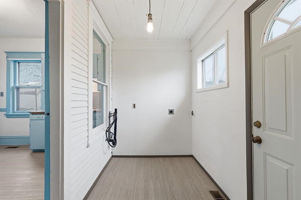 313 East Gordon Avenue Spokane, WA 99207 - Photo 14 of 38