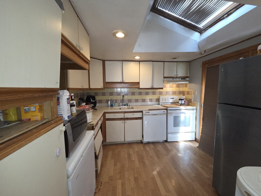 1 Belnap Road Boston, MA 02136 - Photo 9 of 16