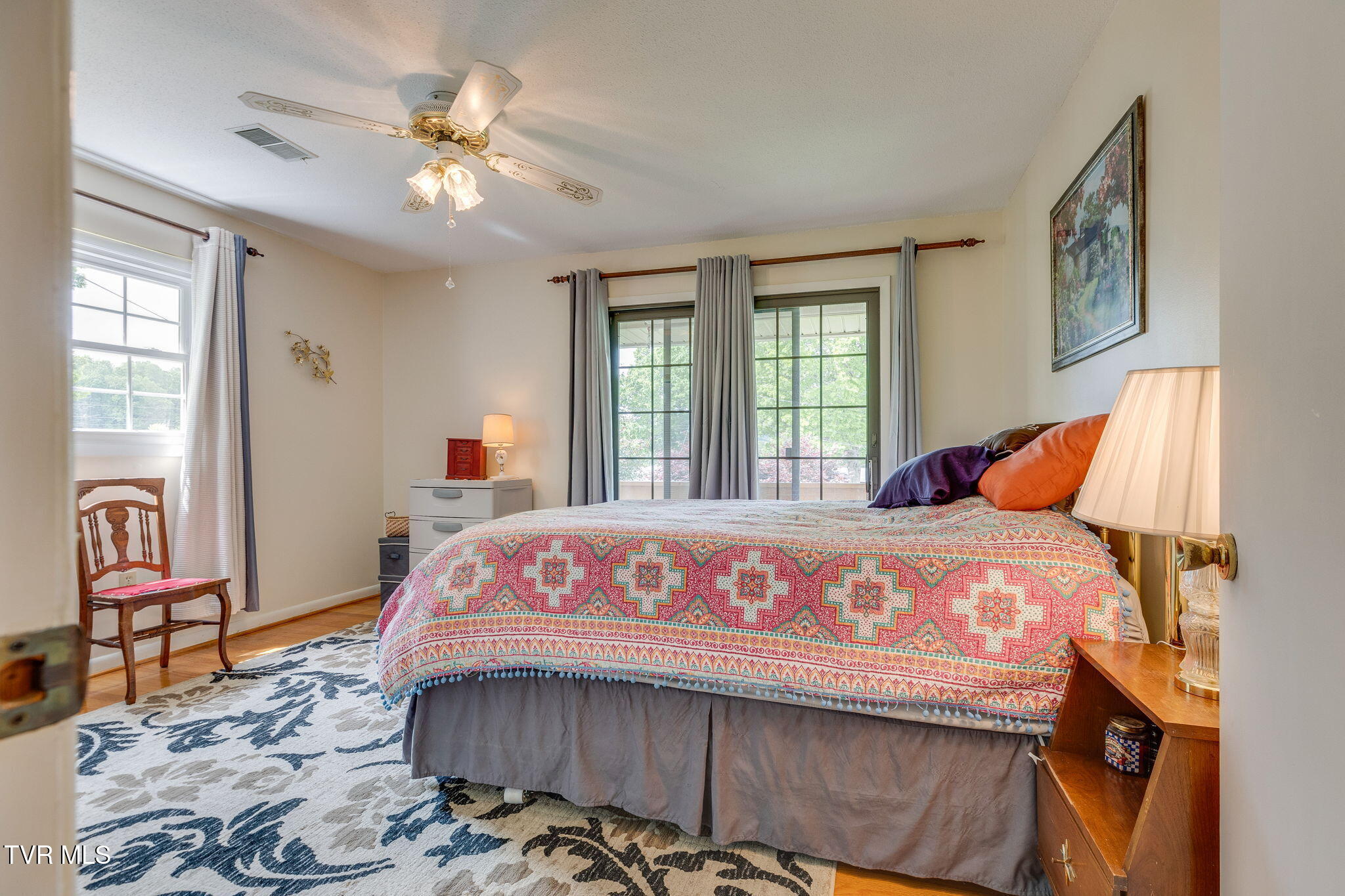 824 Balsam Circle Erwin, TN 37650 - Photo 19 of 36 019