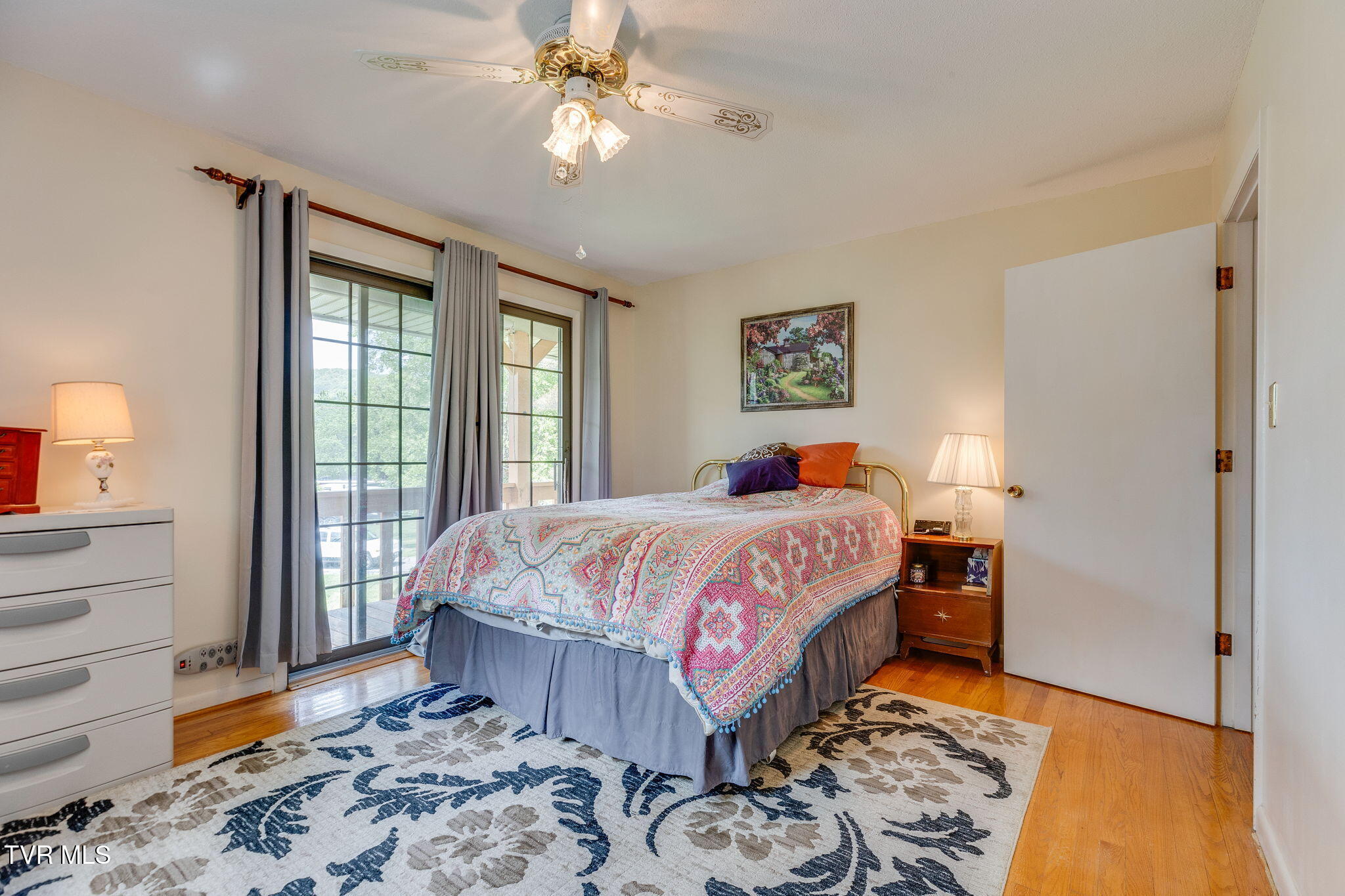 824 Balsam Circle Erwin, TN 37650 - Photo 20 of 36 020