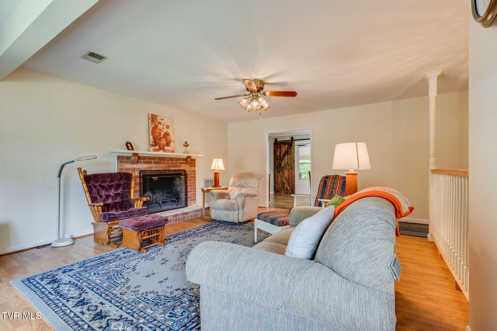 824 Balsam Circle Erwin, TN 37650 - Photo 6 of 36 006