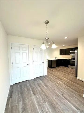 $2,100 | 328 Fall Harvest Parkway, Wentzville, MO 63385