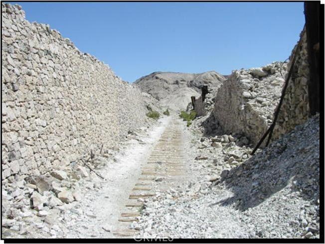 a view of ocean view with mountain view