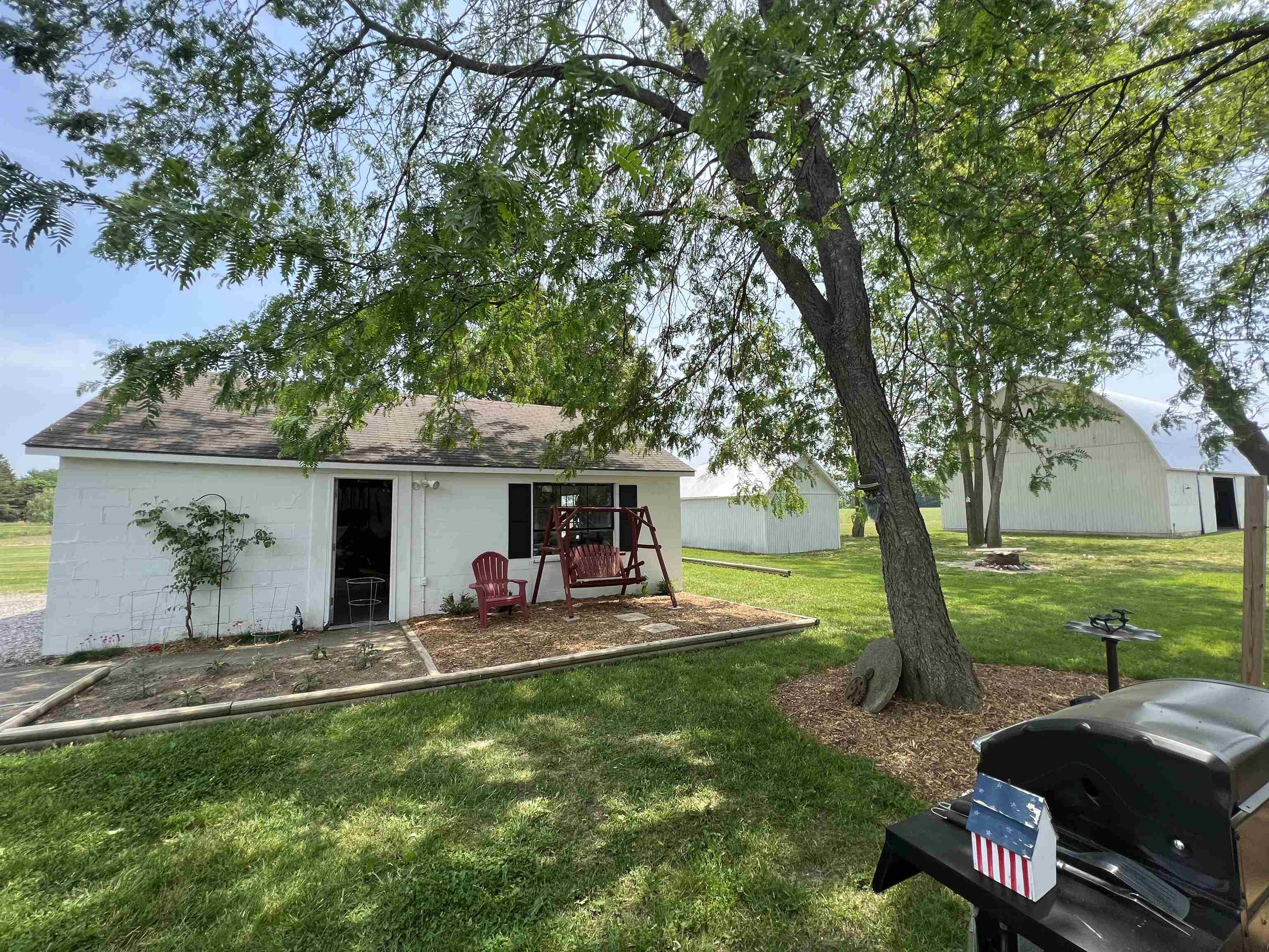 8473 Calkins Road Flint, MI 48532 - Photo 38 of 53 50110931-37.JPG