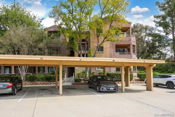 $340,000 | 2275 Del Mar Way, Unit 306, Corona, CA 92882