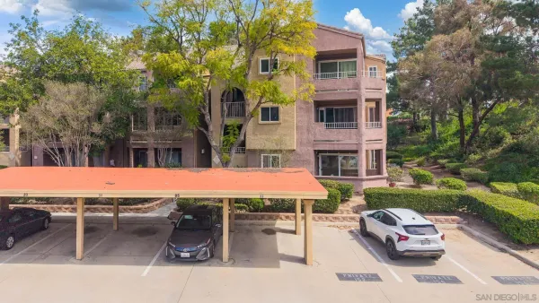 $340,000 | 2275 Del Mar Way, Unit 306, Corona, CA 92882