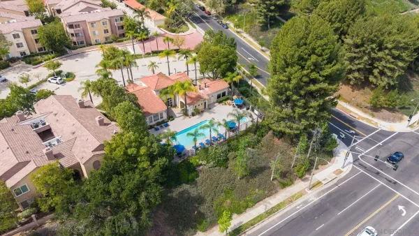 $340,000 | 2275 Del Mar Way, Unit 306, Corona, CA 92882