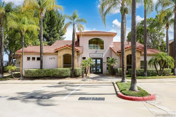 $340,000 | 2275 Del Mar Way, Unit 306, Corona, CA 92882