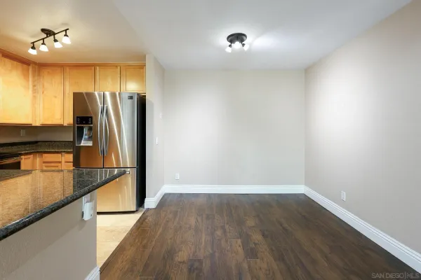 $340,000 | 2275 Del Mar Way, Unit 306, Corona, CA 92882